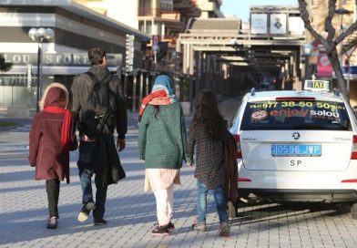 Salou adjudica 12 noves llicències temporals de taxis