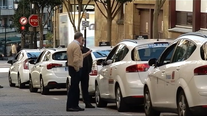 condón logo depositar Taxistas de Oviedo piden regular los descansos en verano por la baja  demanda – Stac