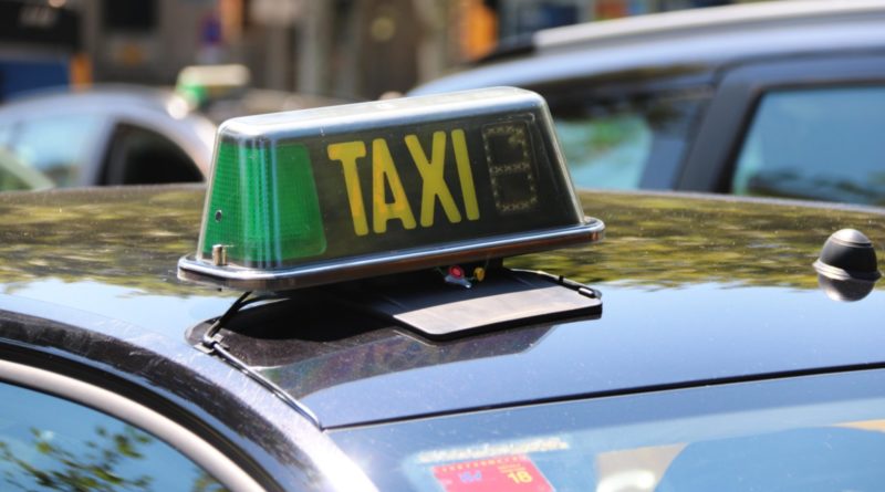 3 de cada 4 españoles prefieren usar taxis con opción de reservar a través de una app, según Autocab