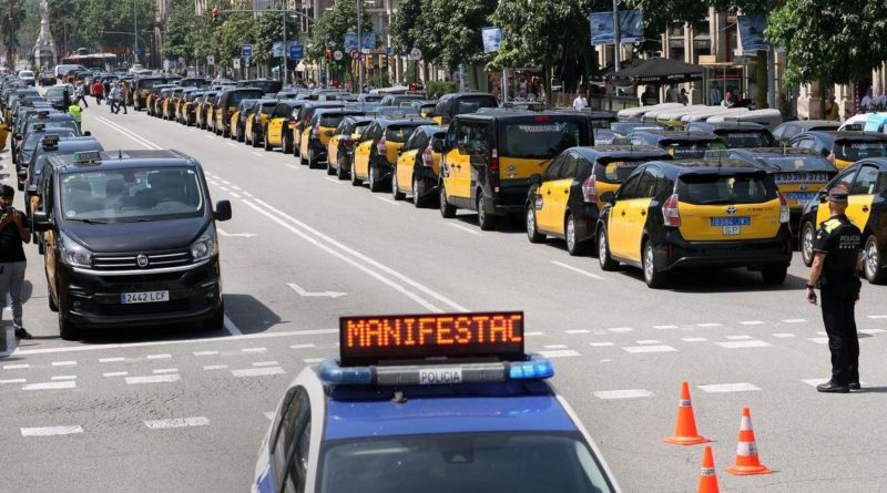 Paro y movilización histórica por el 1/30 en el taxi de Catalunya
