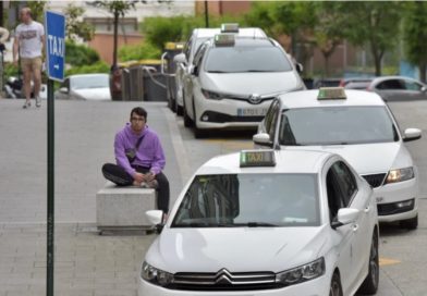 Nuevo atraco con un cuchillo al cuello a un taxista en A Coruña: «Es más el daño moral que el dinero que se llevan»