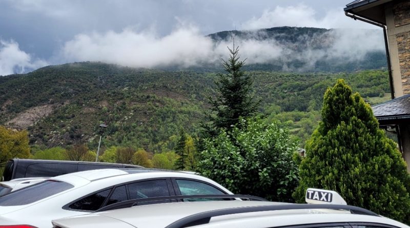 STAC y Associació de Taxistes del Pirineu resuelven tres conflictos con los taxistas de Naut d’Aran