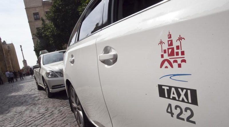 El Ayuntamiento destina más de 250.000 euros a la mejora de 157 taxis de Córdoba