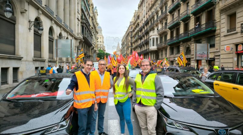 El Sindicat del Taxi de Catalunya se manifiesta a favor de la jubilación anticipada para el colectivo de taxis.