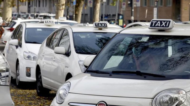 Taxis más caros en los días de mayor actividad: la propuesta de Unione RadioTaxi