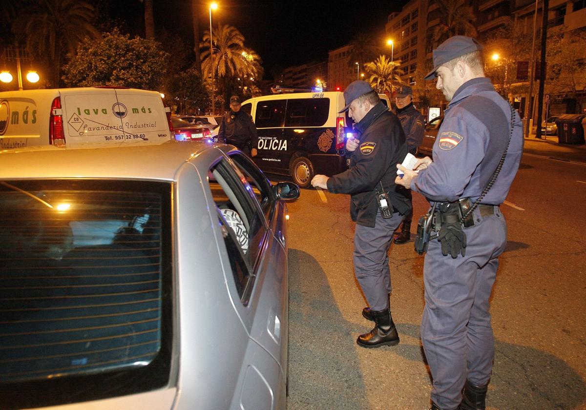 Policía Nacional durante un operativo.