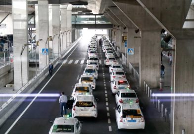Los taxis de Madrid deberán tener navegador, título de ESO e incluyen la licencia por puntos