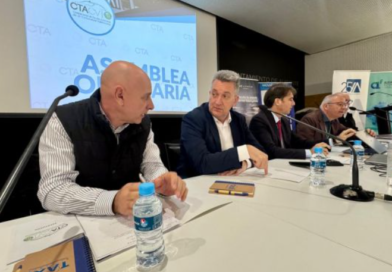 Martínez Mus anuncia un decret del Consell per a protegir i assegurar la viabilitat del taxi com a servici públic essencial.