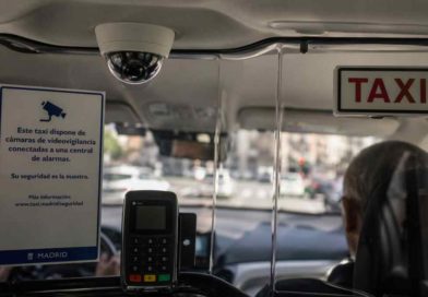 Los taxis de Madrid llevarán cámaras para reforzar la seguridad de conductores y pasajeros.