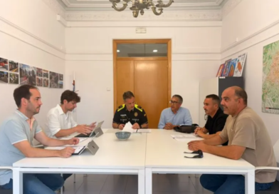 Reunió municipal a Terrassa per tractar la nova llei del taxi